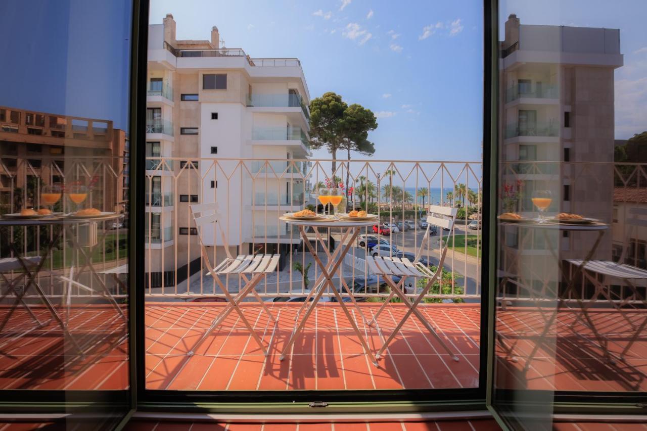 Terra Aurea Aparthotel 萨洛 外观 照片
